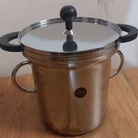 Pentola con scolapasta Alessi