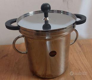 Pentola con scolapasta Alessi