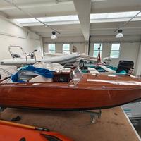 Cantiere Ernesto Riva Jetto 4.2