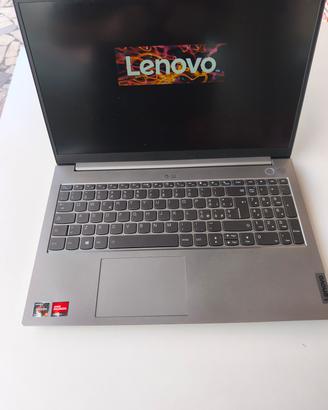 computer portatile Lenovo 
