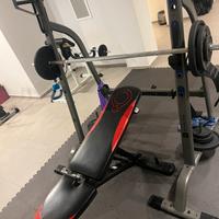 Rack con panca reclinabile e bilanciere