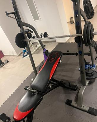 Rack con panca reclinabile e bilanciere