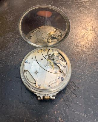 Vecchio orologio da tasca