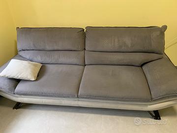 Divano tre posti Max Relax in pelle