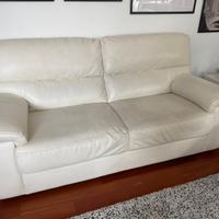 Divano Modello Sara due posti