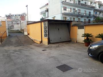 Box per auto e deposito