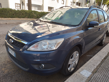 Ford focus 1.6 tdci 110cv gancio traino 09