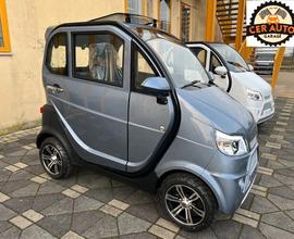 DELTA2 scooter cabinato per anziani/disabili micro