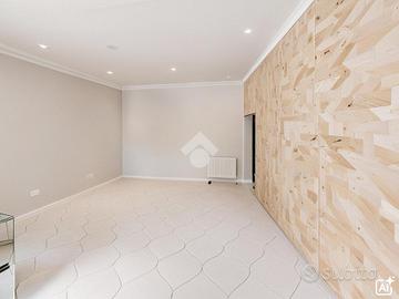 4 LOCALI A BOTRICELLO