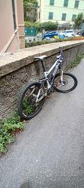 MTB full Genius LT 40 (Scott)