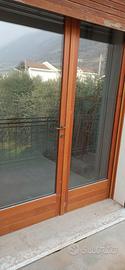 Serramento in larice con doppio vetro