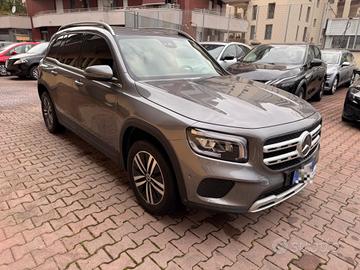 MERCEDES-BENZ GLB 180 d Automatic Business Extra