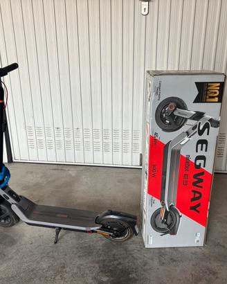 Monopattino Segway NINEBOT E3 E