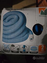 Tubo galleggiante piscina