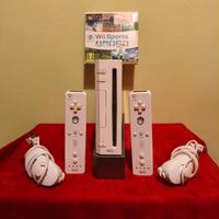 Nintendo Wii con 2 controller  e Wii sport