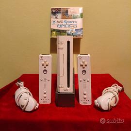 Nintendo Wii con 2 controller  e Wii sport
