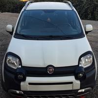 Fiat Panda Cross 4x4 del 2105 