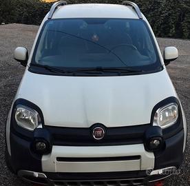 Fiat Panda Cross 4x4 del 2105 