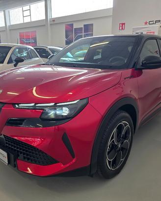 Alfa Romeo Junior 1.2 ibrida Speciale 145cv edct6