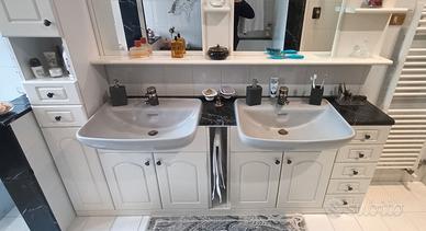 BAGNO COMPLETO SANITARI MOBILE RUBINETTI ACCESSORI