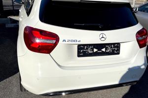MERCEDES A200D W176