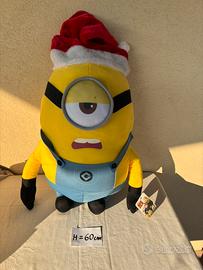 Peluche minions con cappello di natale