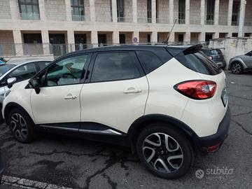 Renault Captur 1.6 intense diesel 
