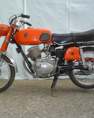 Moto Gilera 124 5V d'epoca