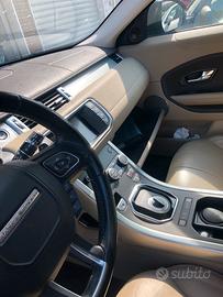 Range rover evoque 2015