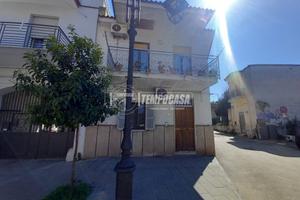 Appartamento indipendente Via Alcide dei Gasperi (