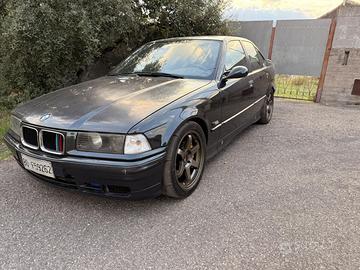 Bmw 320i E36