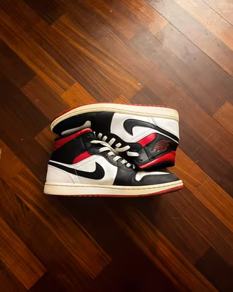 Nike 1 mid taglia 44