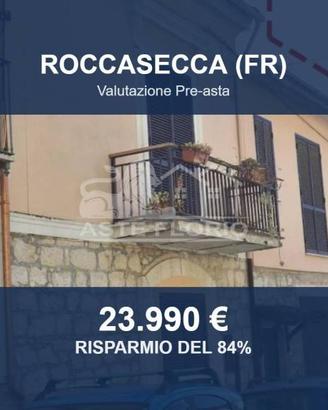 Immobile in asta di 273 m² con più di 5 locali e b