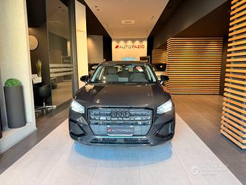 Audi Q2 30 TDI S tronic Identity Black