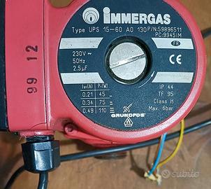pompa  e vaso espansione per caldaia riscaldamento