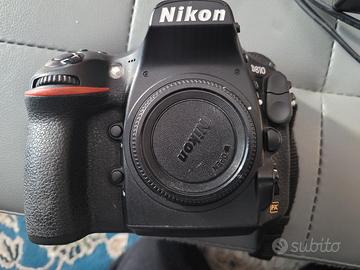 Nikon d810 con battery gryp Meike