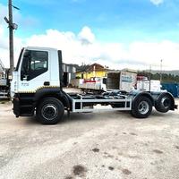 camion iveco stralis 260e33 tre assi telaio