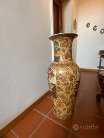 Coppia vaso e piatto cinesi