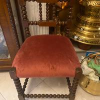 Coppia sedie basse in legno stile classico