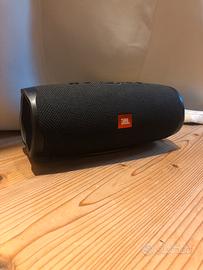 Jbl charge 4