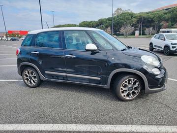 Fiat 500L versione trekking 1.6 cv120