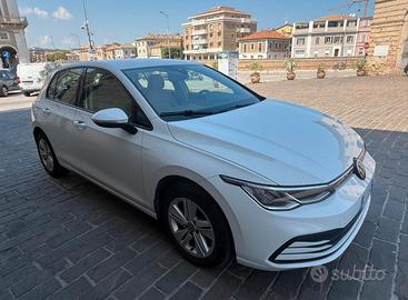 Golf 8