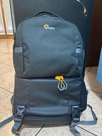 Zaino LowePro