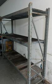 scaffale industriale