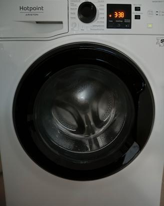 Lavatrice Hotpoint Ariston 8Kg 1200 giri