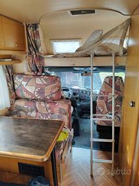 CAMPER MANSARDATO LAIKA ECOVIP 6 SU IVECO DAILY