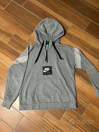 Felpa nike con zip grigia