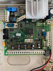 Centralina Kyo 8 con contenitore metallico Bentel