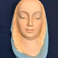 Madonna del sorriso firmata Cia Manna