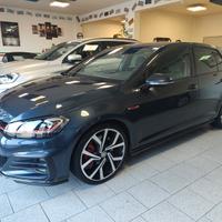 Volkswagen Golf GTI Performance 245CV DSG
